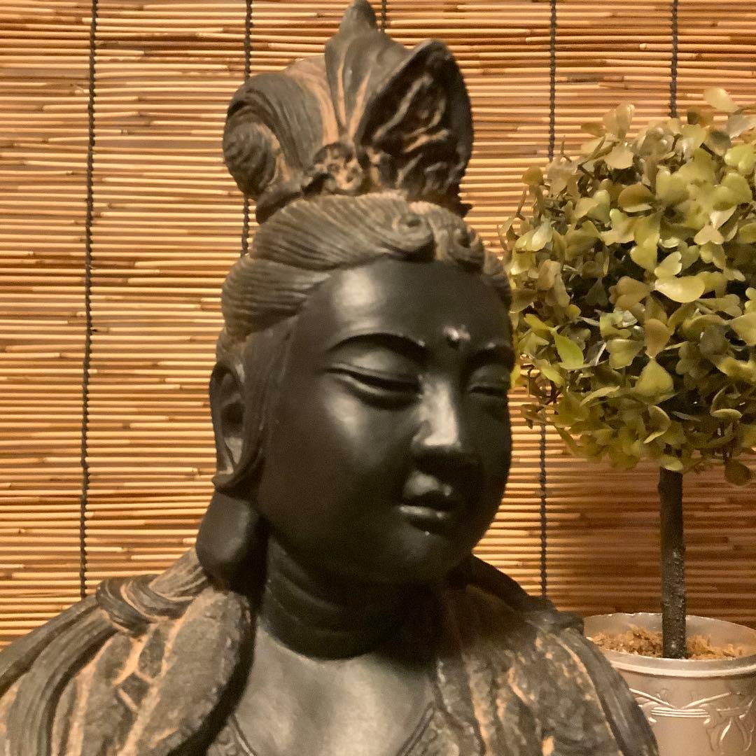 古玩・石像「観音菩薩胸像」仏教美術・観音経・般若心経・功徳・石彫り