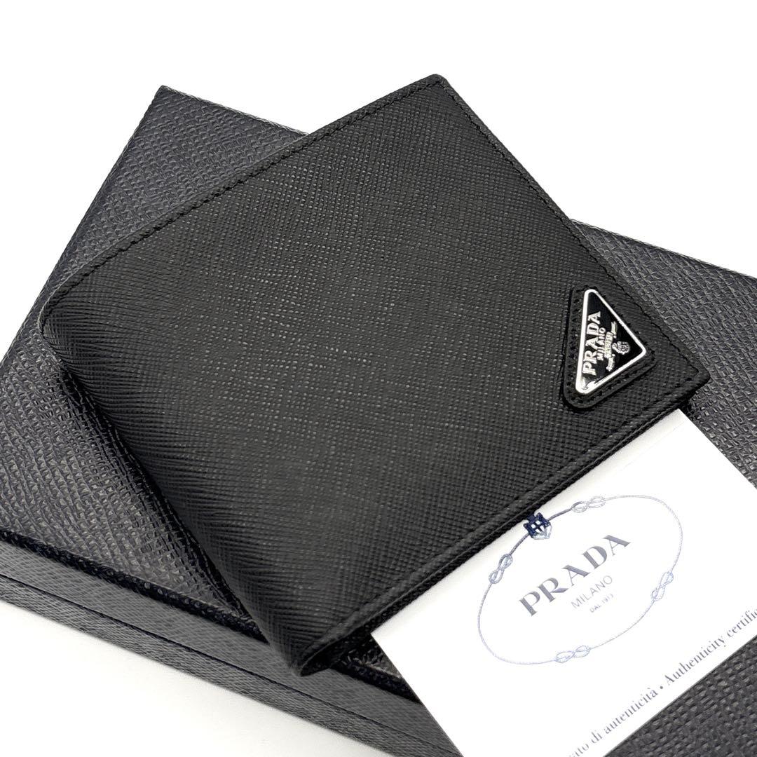 未使用級◆PRADA 二つ折り財布 サフィアーノ 三角プレート ブラック