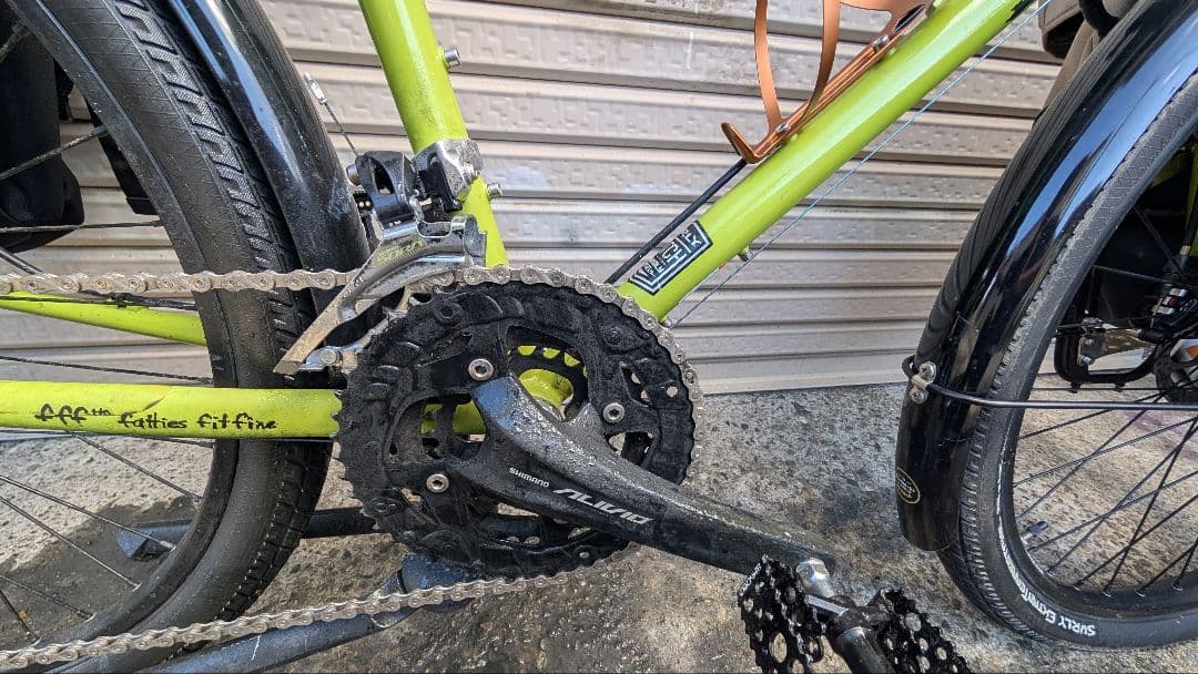 SURLY　ディスクトラッカー　　54サイズ　キャリア付き　バックなし