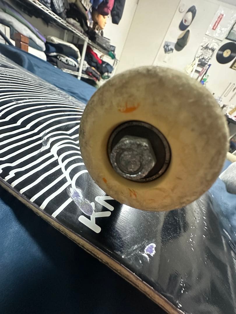 supreme コンプリートデッキ　ventureトラック