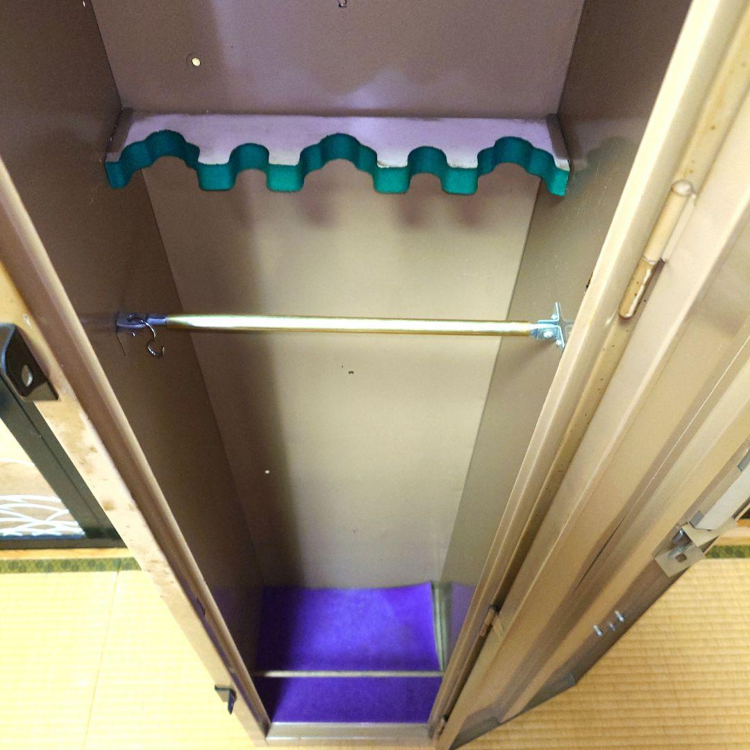 FRANCHI（フランキ） 金属製　ガンロッカー3丁用　鍵有り　固定用穴5箇所