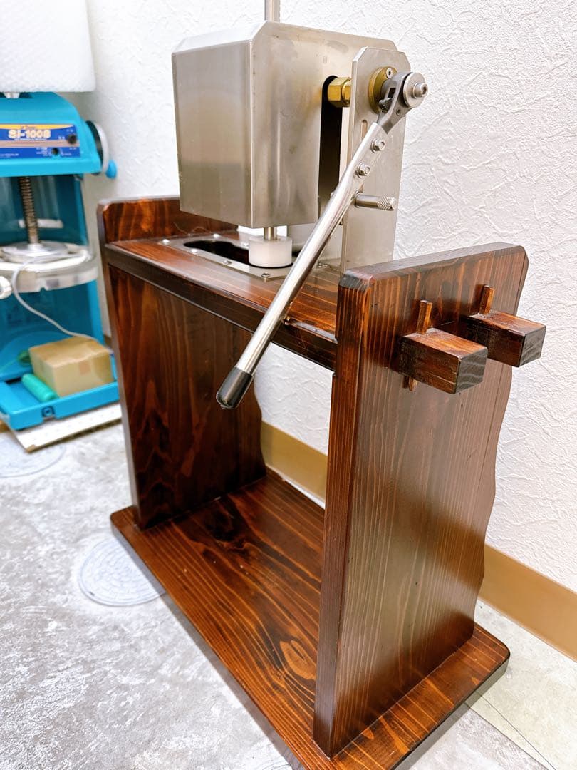 モンブラン絞り機 木製 金属製