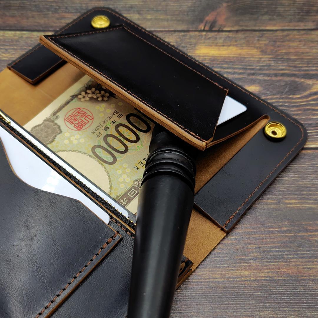 ミドルトラッカーウォレット ホースバット 本革 茶芯ブラック