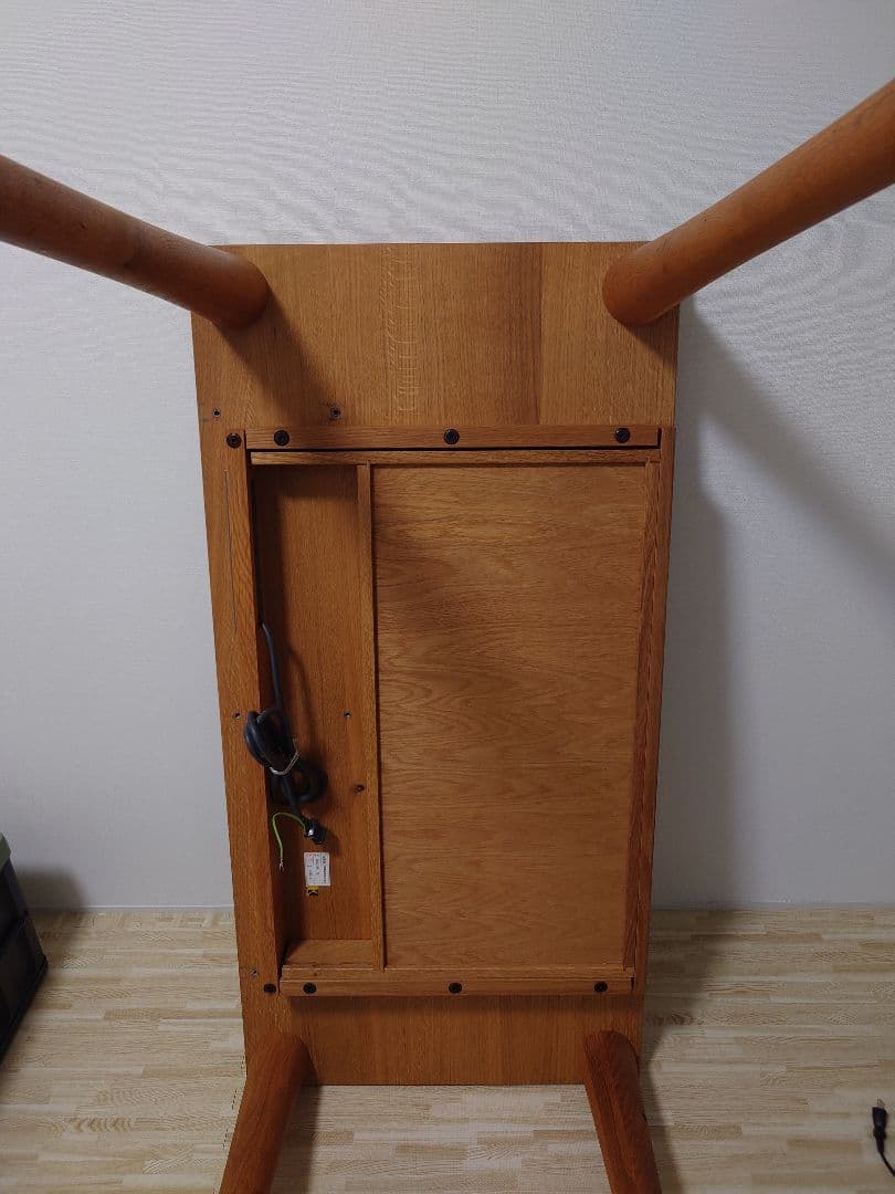 HIDA産業 デスク