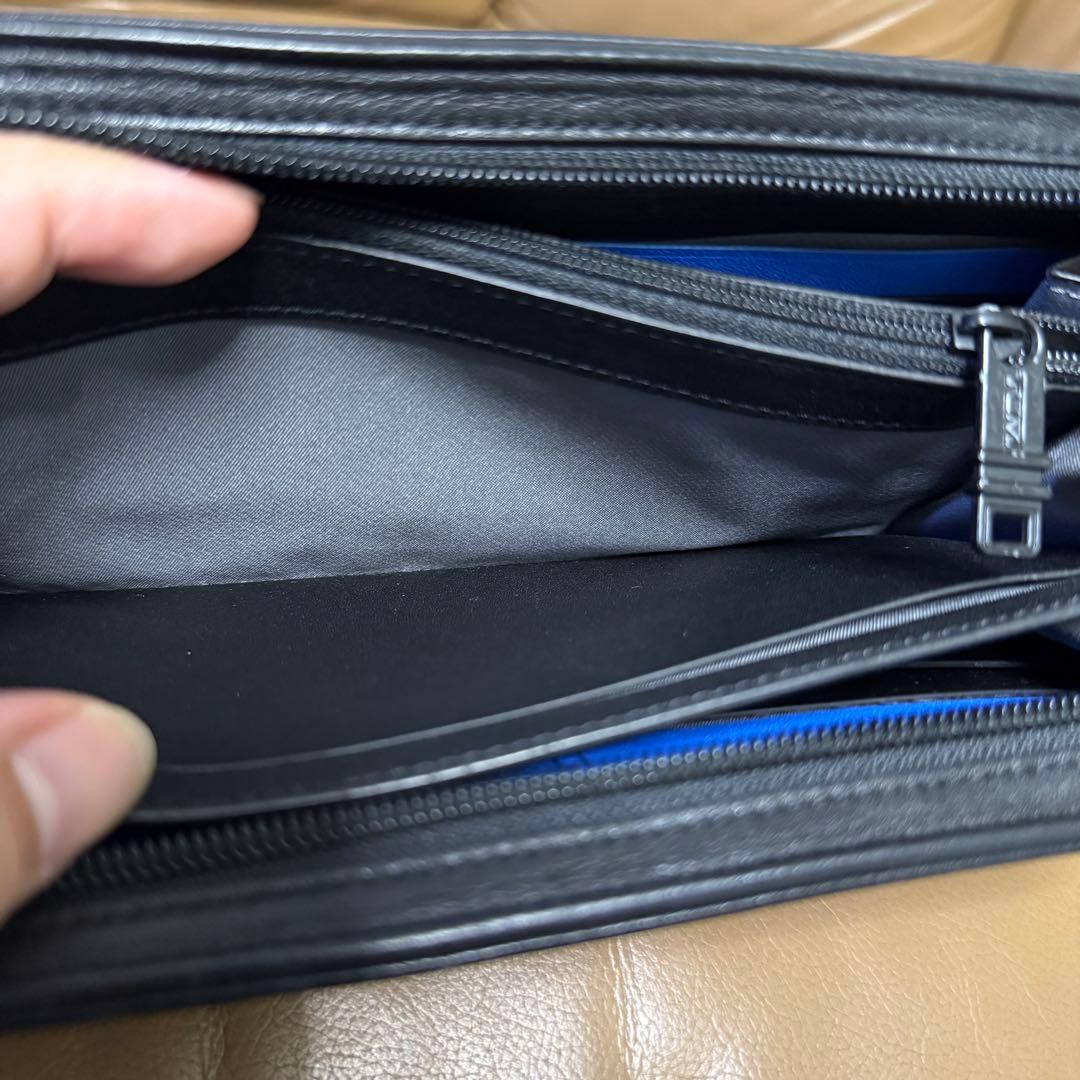 Tumi Alpha ジップ・アラウンド・ラージ・トラベルウォレット