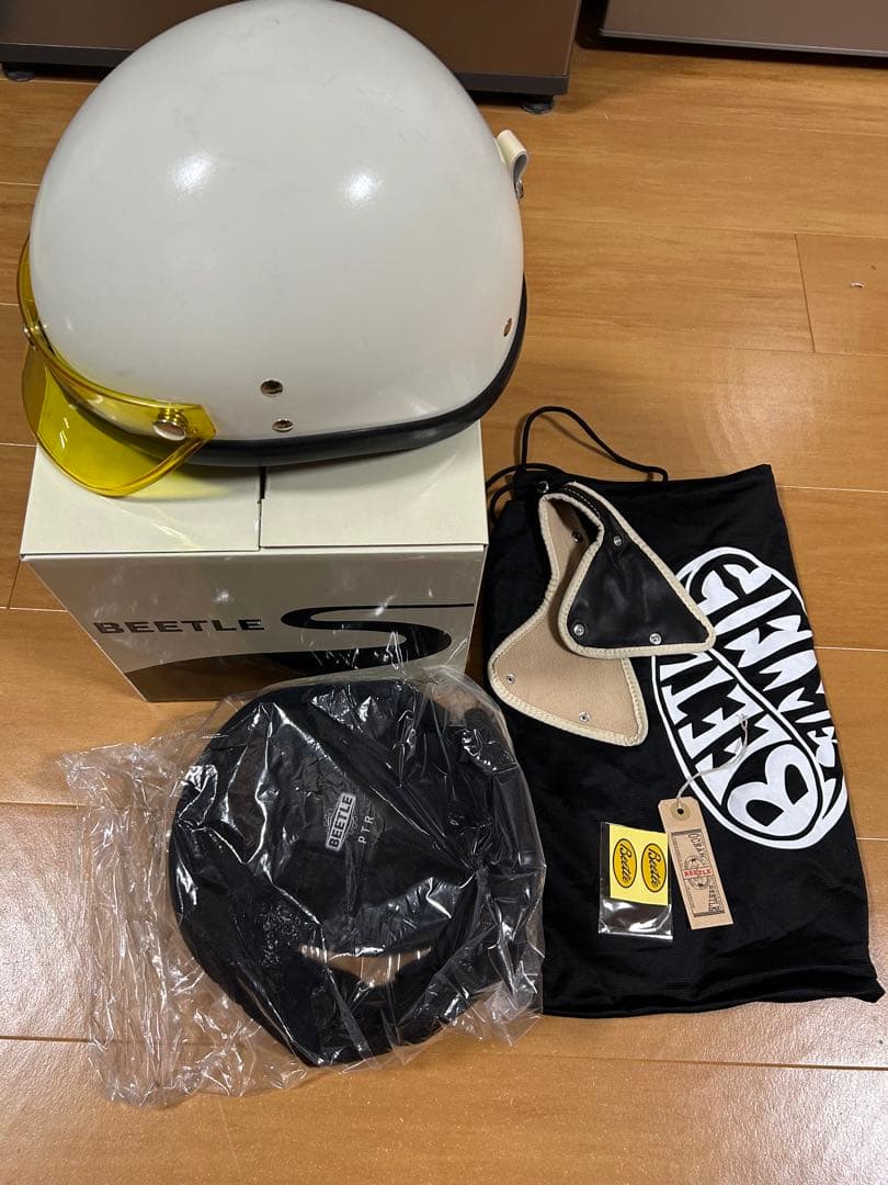 オーシャンビートルPTR 白　ハーフヘルメット