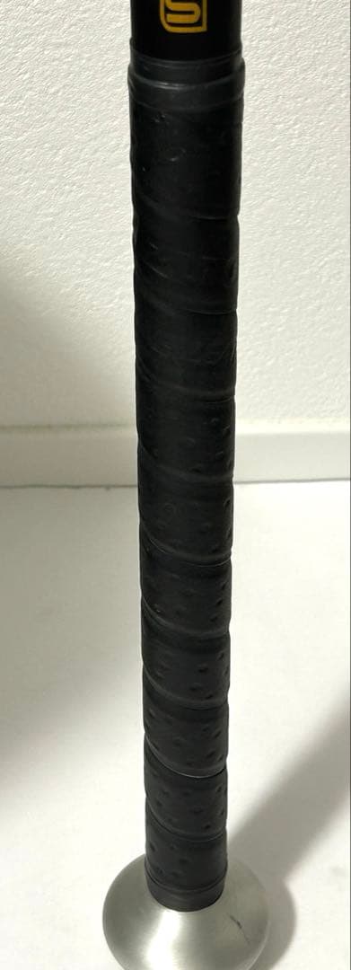 【美品】ミズノ Vコング02 一般軟式用 金属バット 83cm