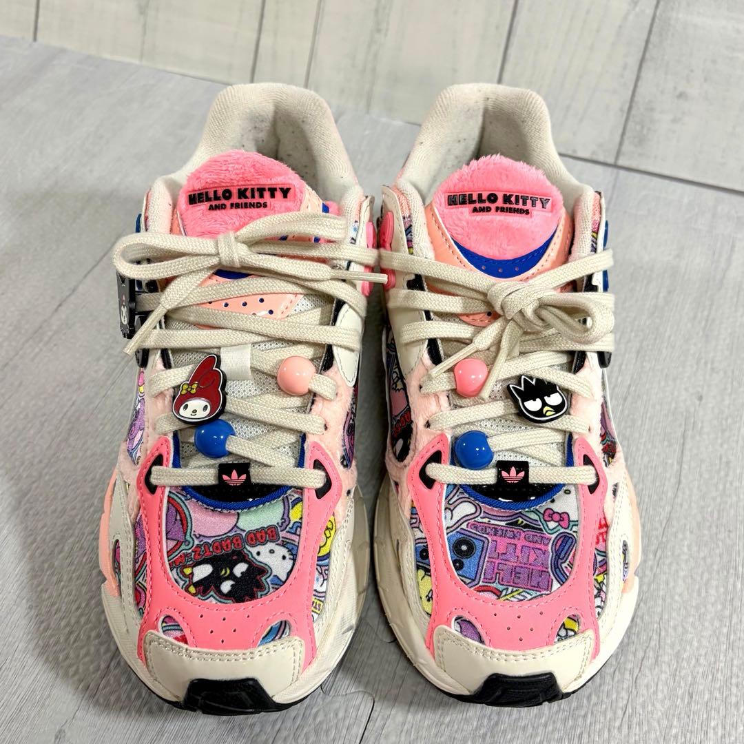 激レア コラボ adidas アディダス×ハローキティアンドフレンズ スニーカー