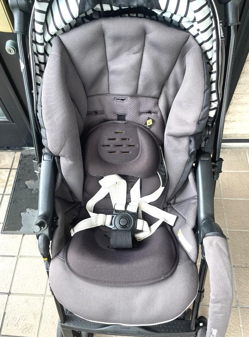 ■送料無料■美品■コンビ■両対面■スゴカル４キャスコンパクト■６０，５００円