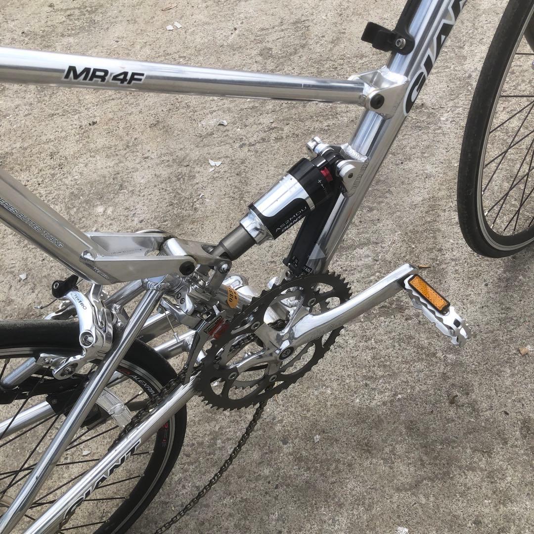 GIANT ジャイアント MR4F クロスバイク シルバー 折り畳み自転車