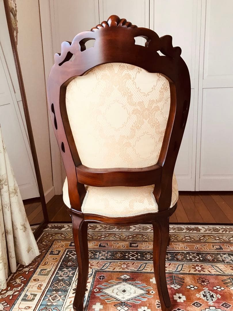 猫足クラシックデザイン ダイニングチェア◉