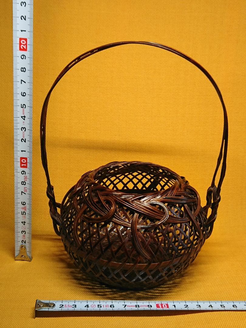 竹籠　花籠　花器　古竹細工　置物　インテリア　工芸品　美術品　A2545