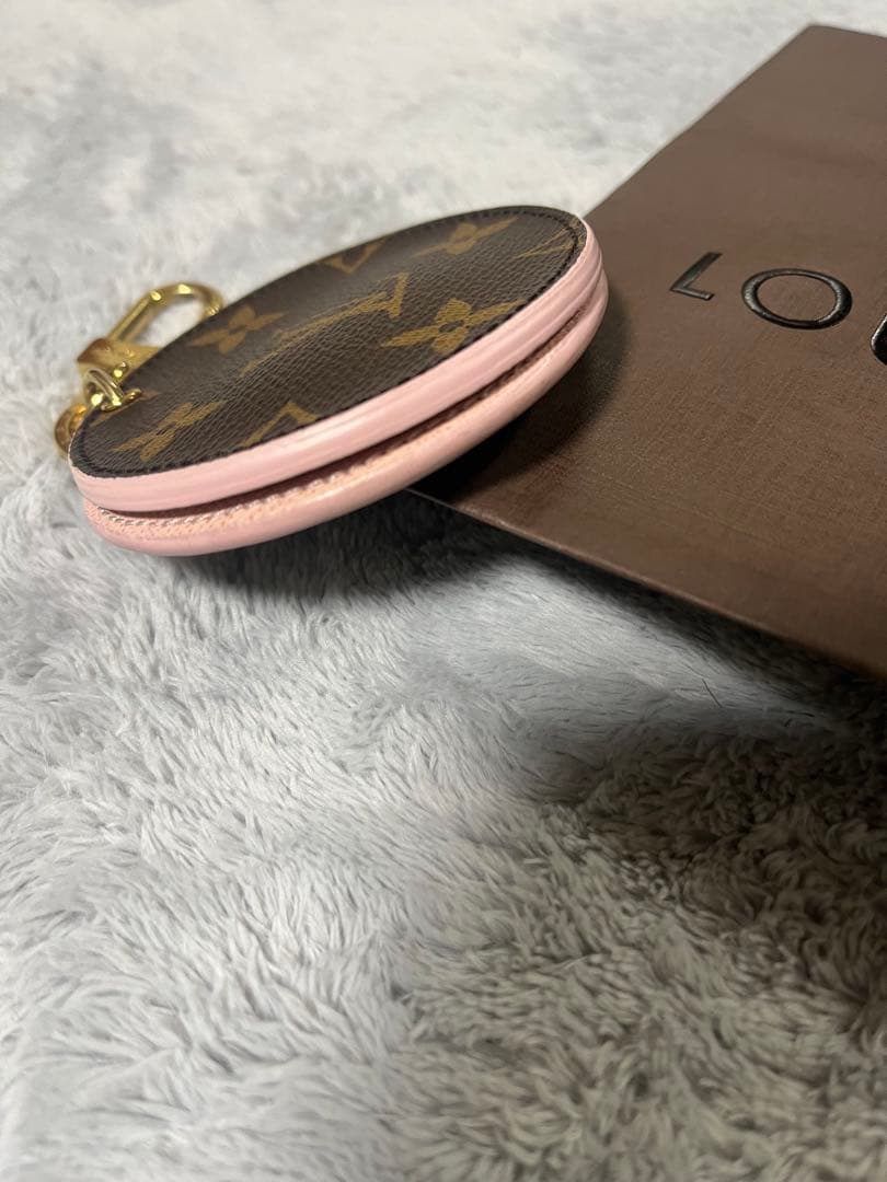 ルイ・ヴィトン バッグチャーム　ミラーキーホルダー