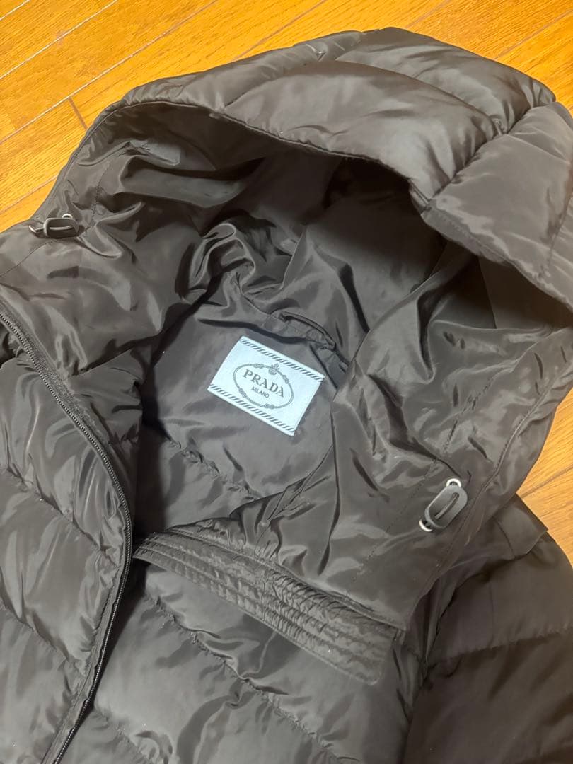 週末セール！プラダ　ブラックダウン　近年物　希少サイズ48 大きいサイズ