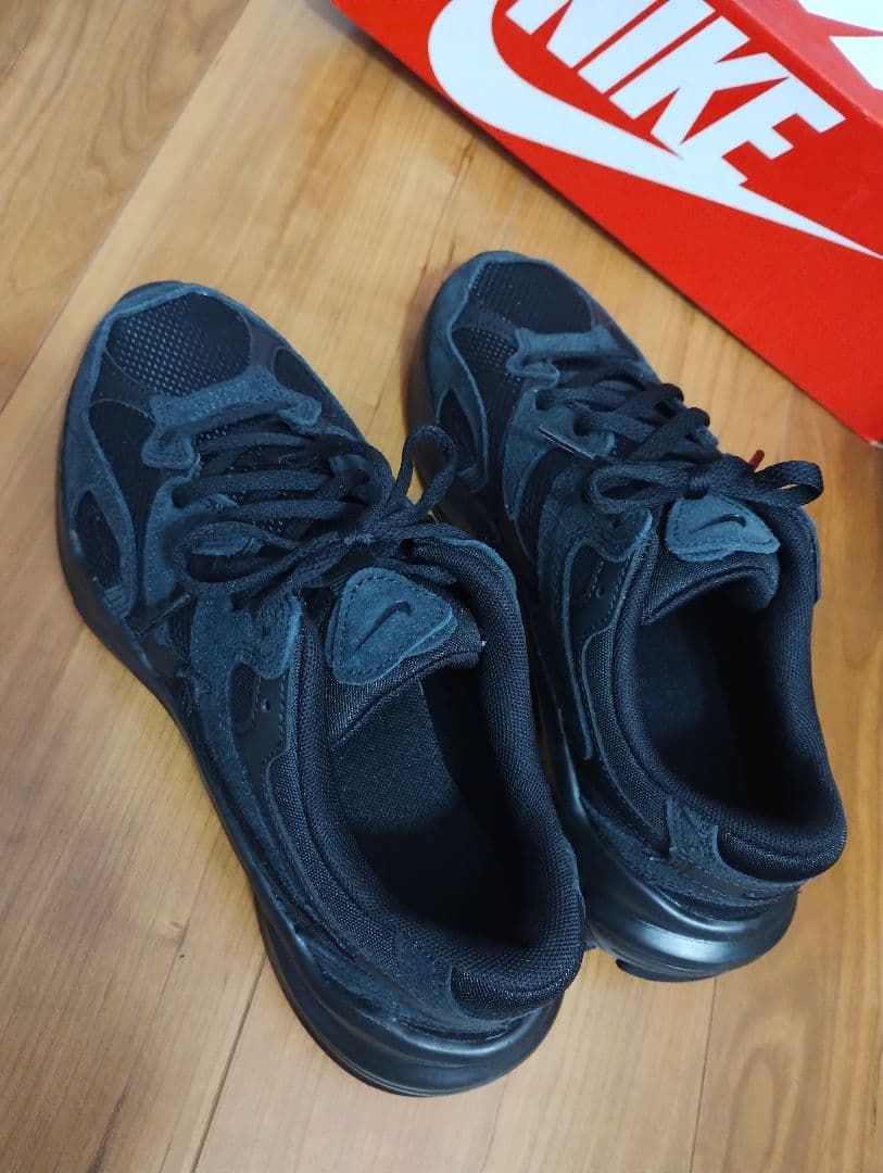 新品未使用　ナイキ　NIKE AL8 ブラック　25cm