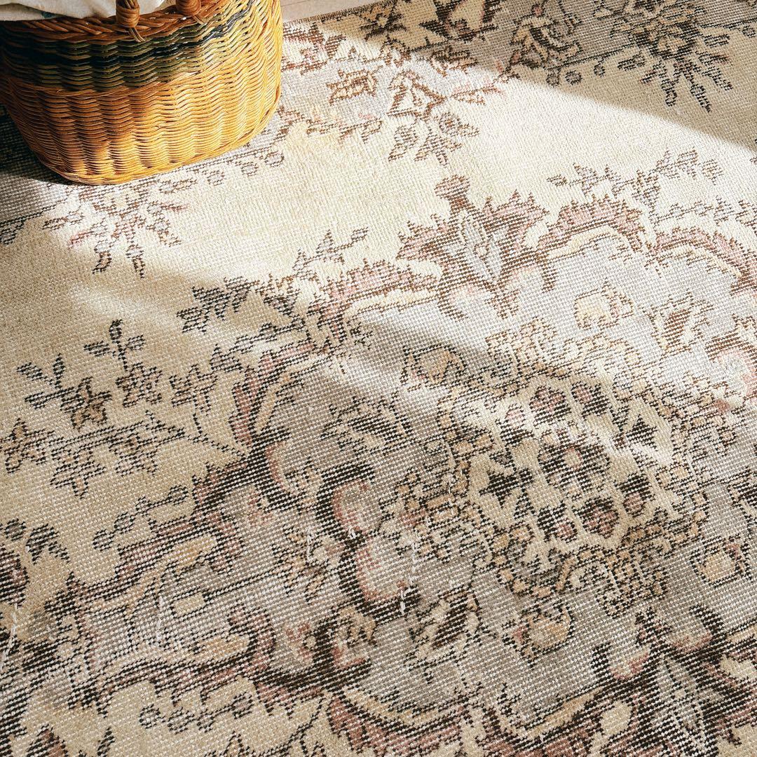 トルコ　ヴィンテージラグ　グレー　メダリオン