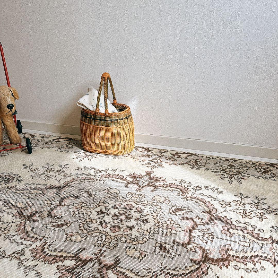 トルコ　ヴィンテージラグ　グレー　メダリオン