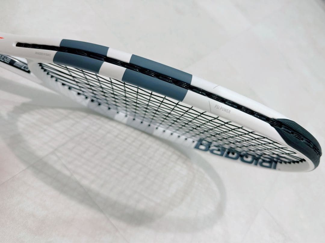 【美品/3回使用】バボラ ピュアストライク98 G1 テニスラケット ケース有