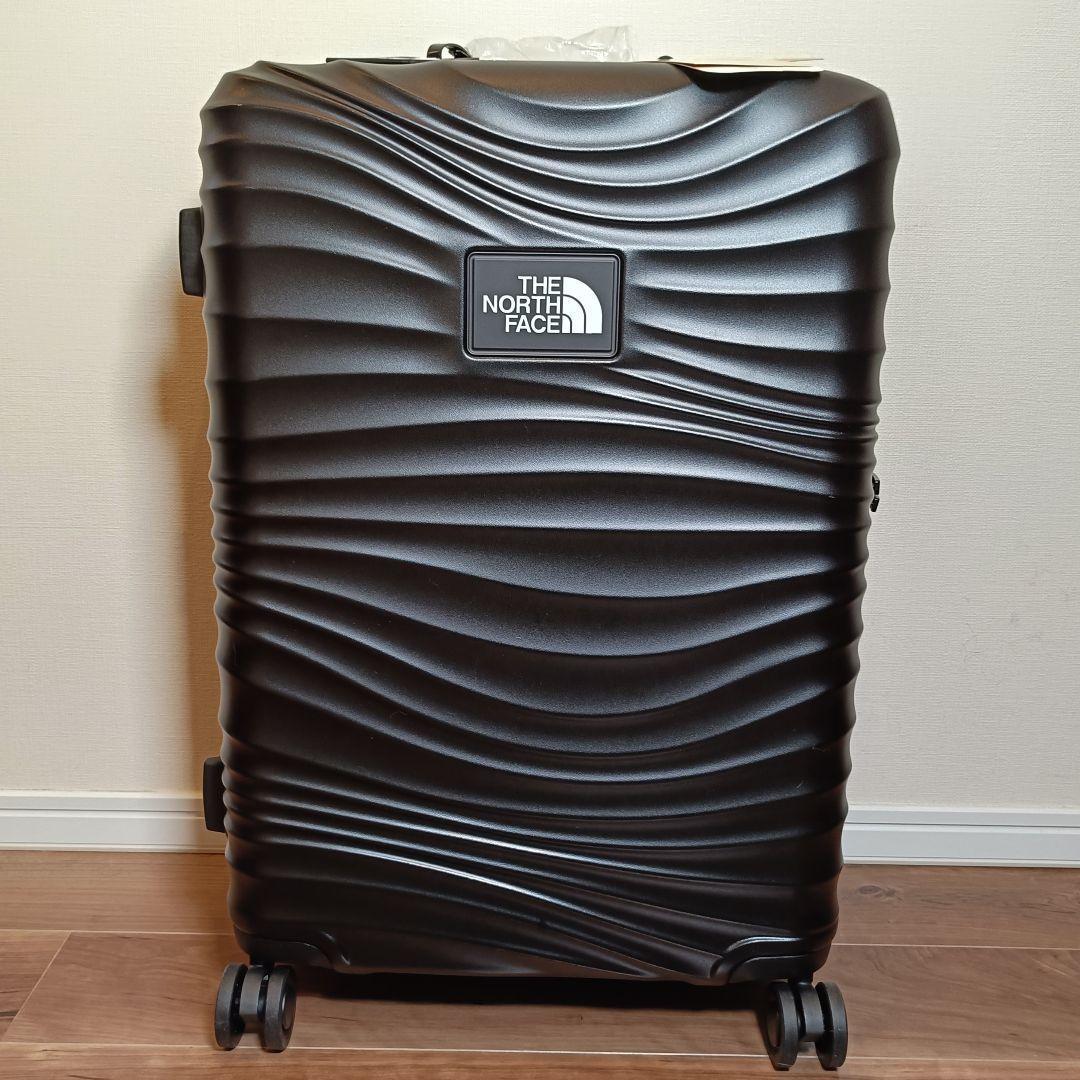 THE NORTH FACE ブラック キャリーケース 波状デザイン 収納多数