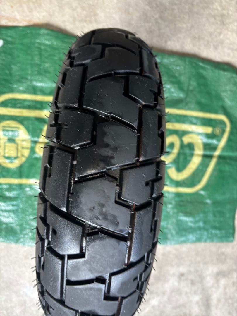 オンロード用タイヤ 新品同様