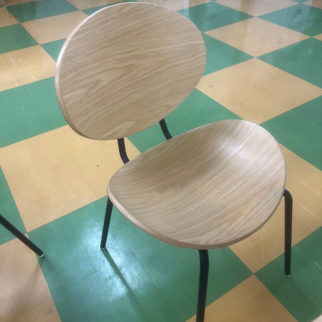 105 KANADEMONO 円形木製ダイニングテーブル