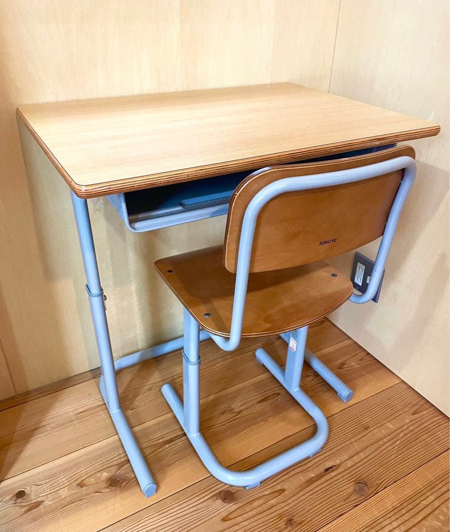 2018年製 KOKUYO 学習机・椅子セット