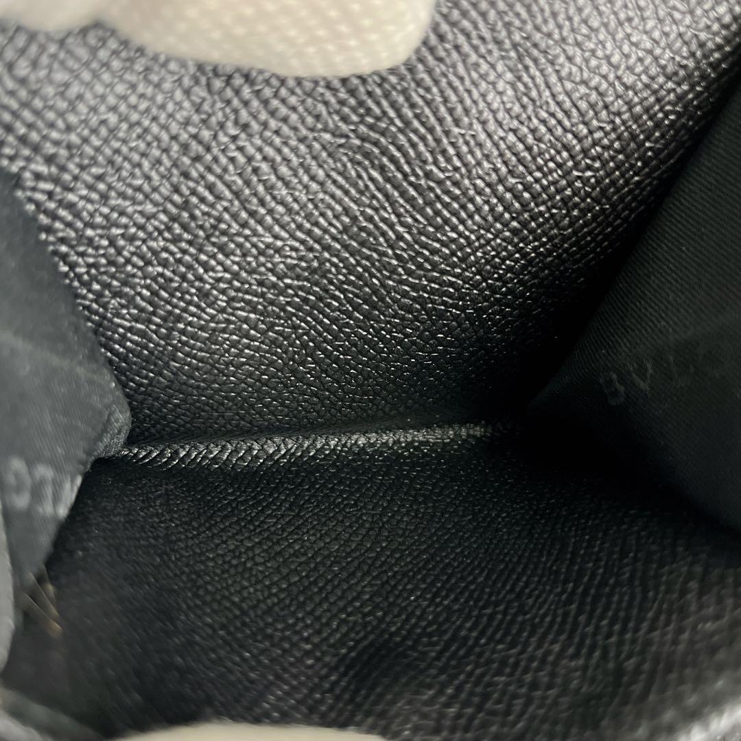 正規品　美品　ブルガリ　二つ折り財布　コンパクトウォレット　ブラック　レザー