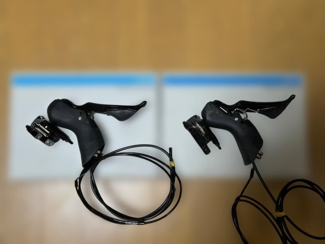 シマノ 105 ST-R7020 左右レバ- 2x11S 油圧ブレーキ