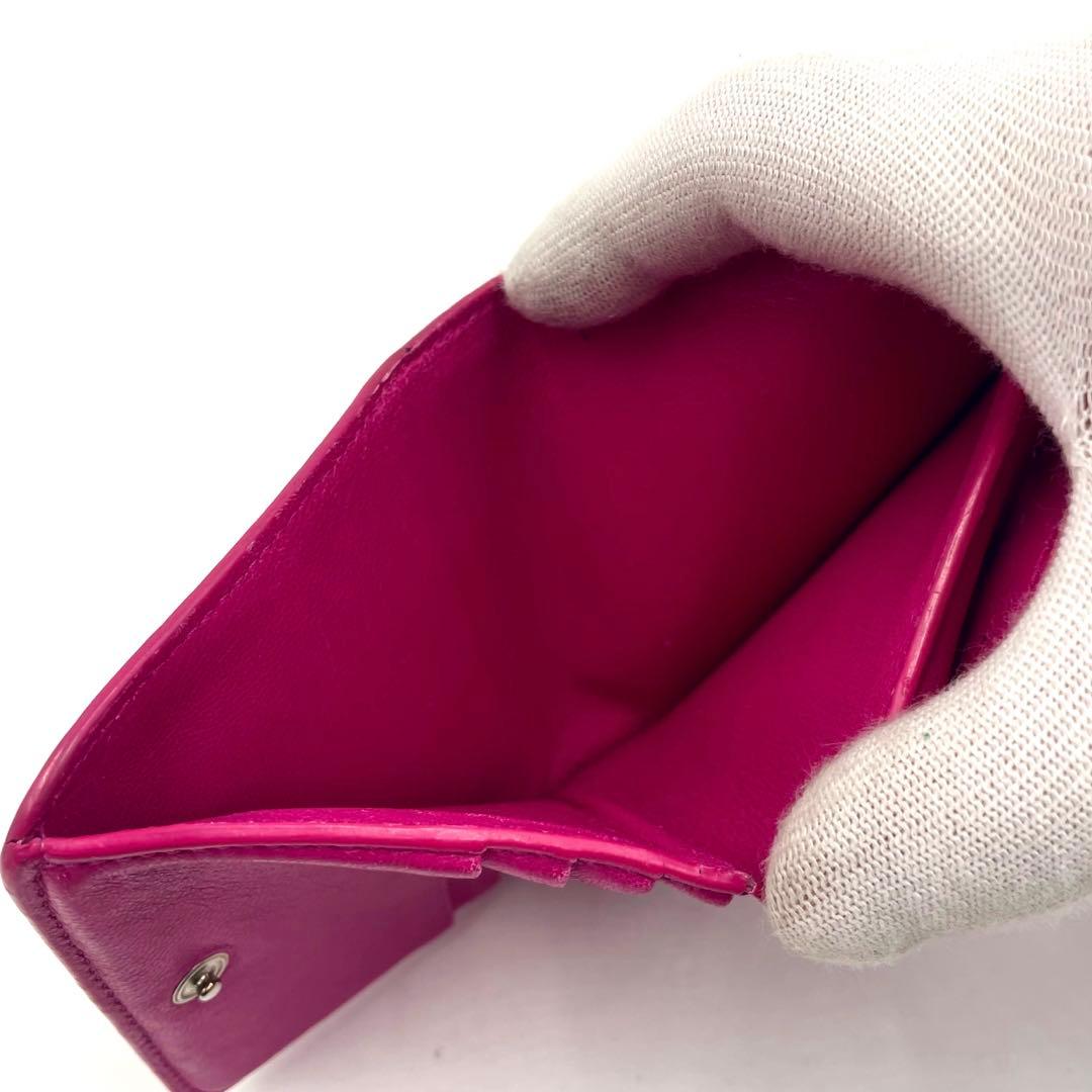 バレンシアガ　三つ折り財布　エブリデイ　パイソン型押し　レザー　ピンク　箱付き