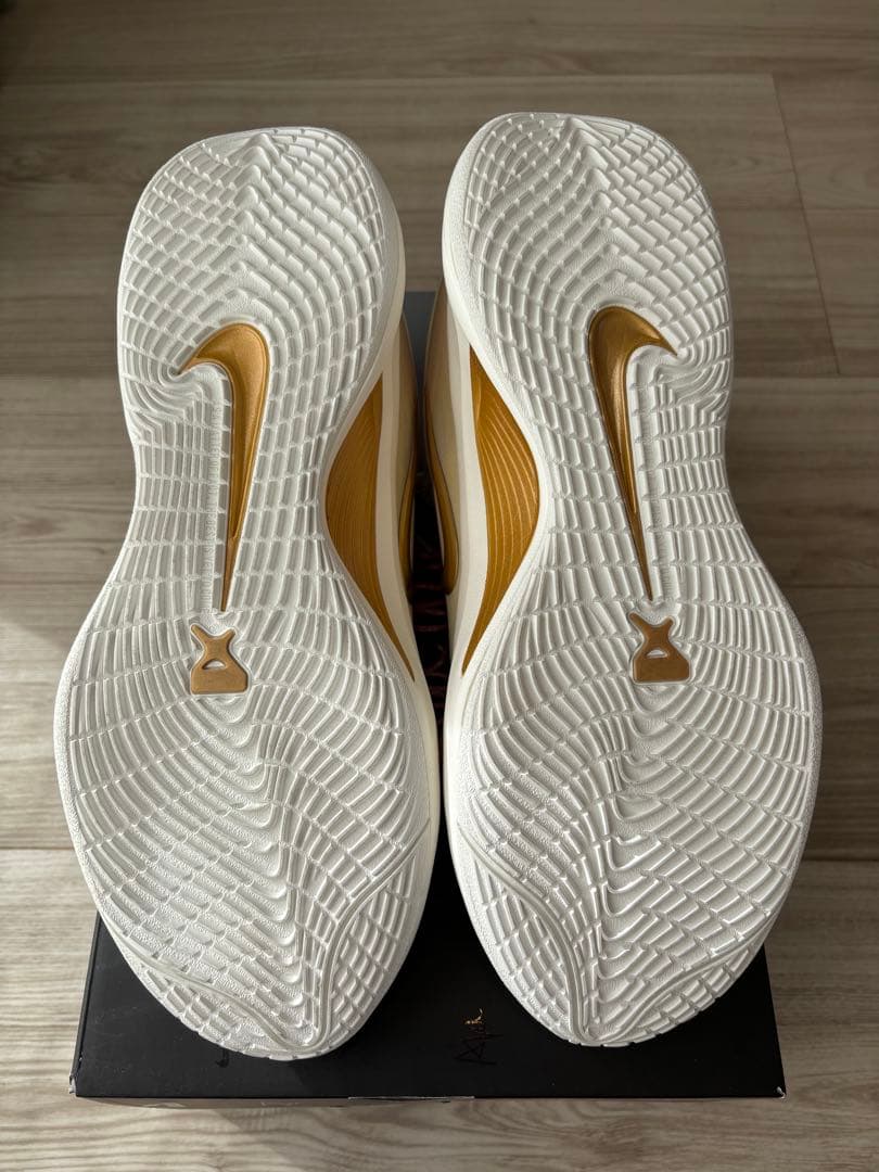 NIKE バッシュ A ONE EP(オフホワイト×ゴールド)