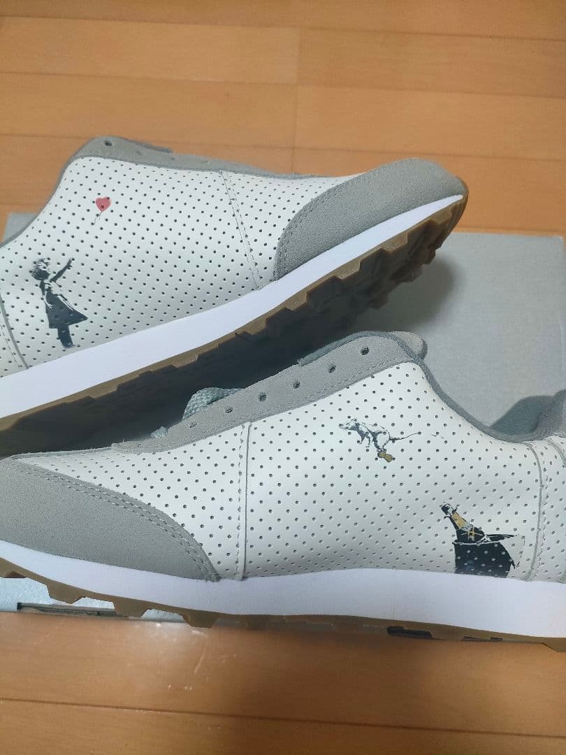 via SANGACIO メッシュスニーカー ホワイト/グレー 25cm　限定品