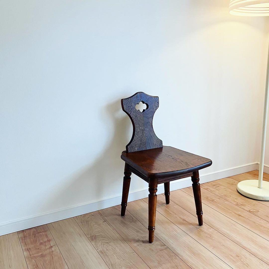 アンティークチェア　オーク材　腰掛け　ビンテージ家具　蚤の市　古家具　ブロカント