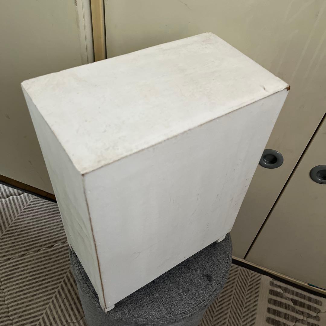 骨董市購入　アンティーク２段　シャビー　波ガラス