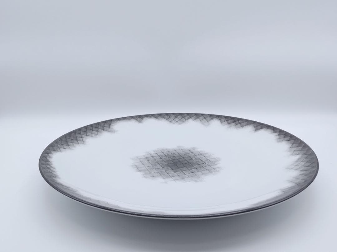 Bottega Veneta（ボッテガ・ヴェネタ）　大皿・サービスプレート