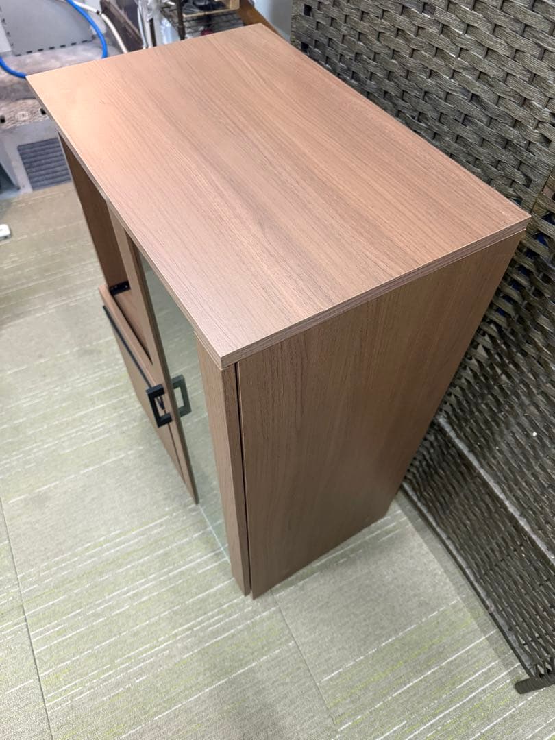 【洗浄消毒作業済】【美品】ニトリ　レンジ台(フォルムN RE9060G MBR）