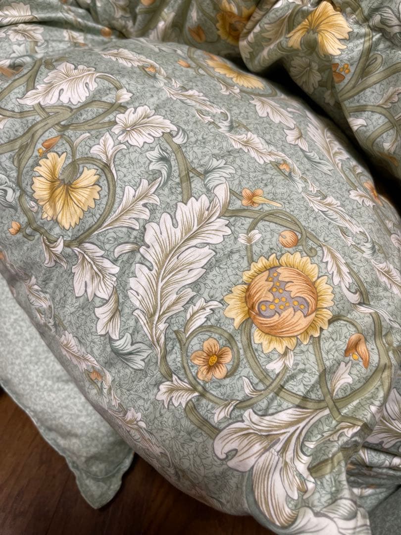 ロマンス小杉　日本製羽毛布団　ダワン90％１５０×２１０