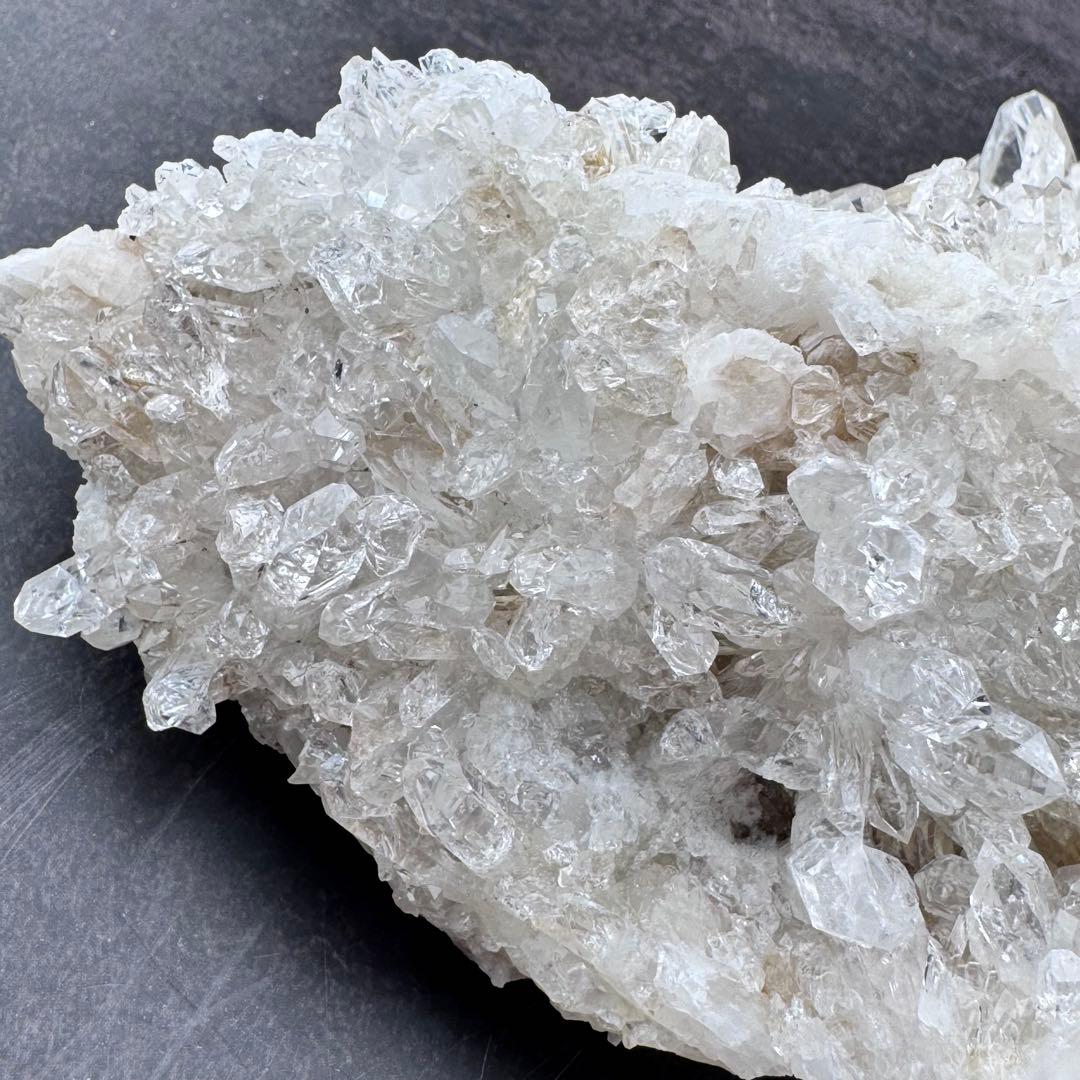 G-165水晶クラスター　原石　クリスタル　天然石　1kg キラキラ水晶原石