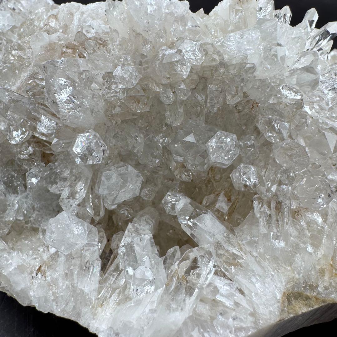 G-165水晶クラスター　原石　クリスタル　天然石　1kg キラキラ水晶原石