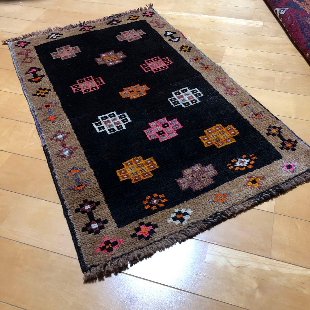 可愛いトルコ絨毯