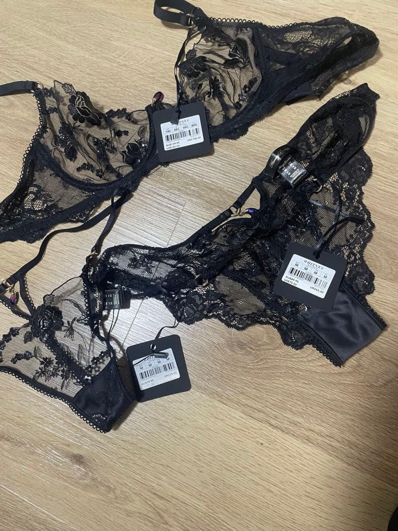 レースブラジャーショーツセット 黒