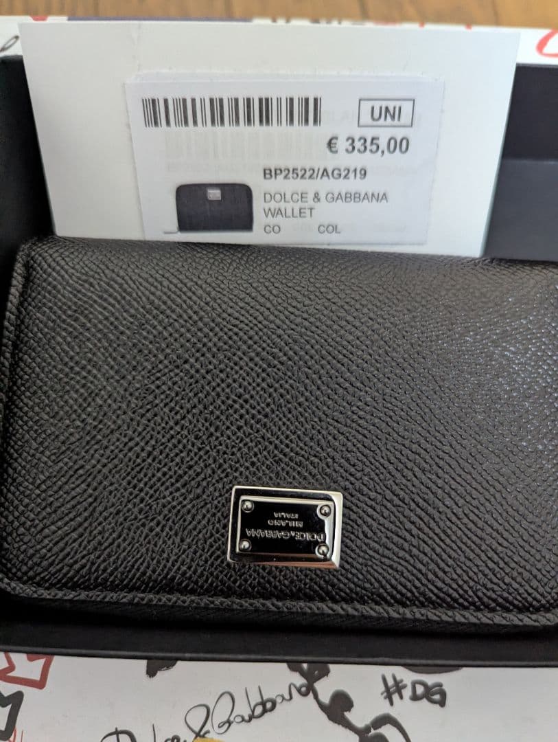 DOLCE＆GABBANA　スモールカーフスキンジップアップウォレット