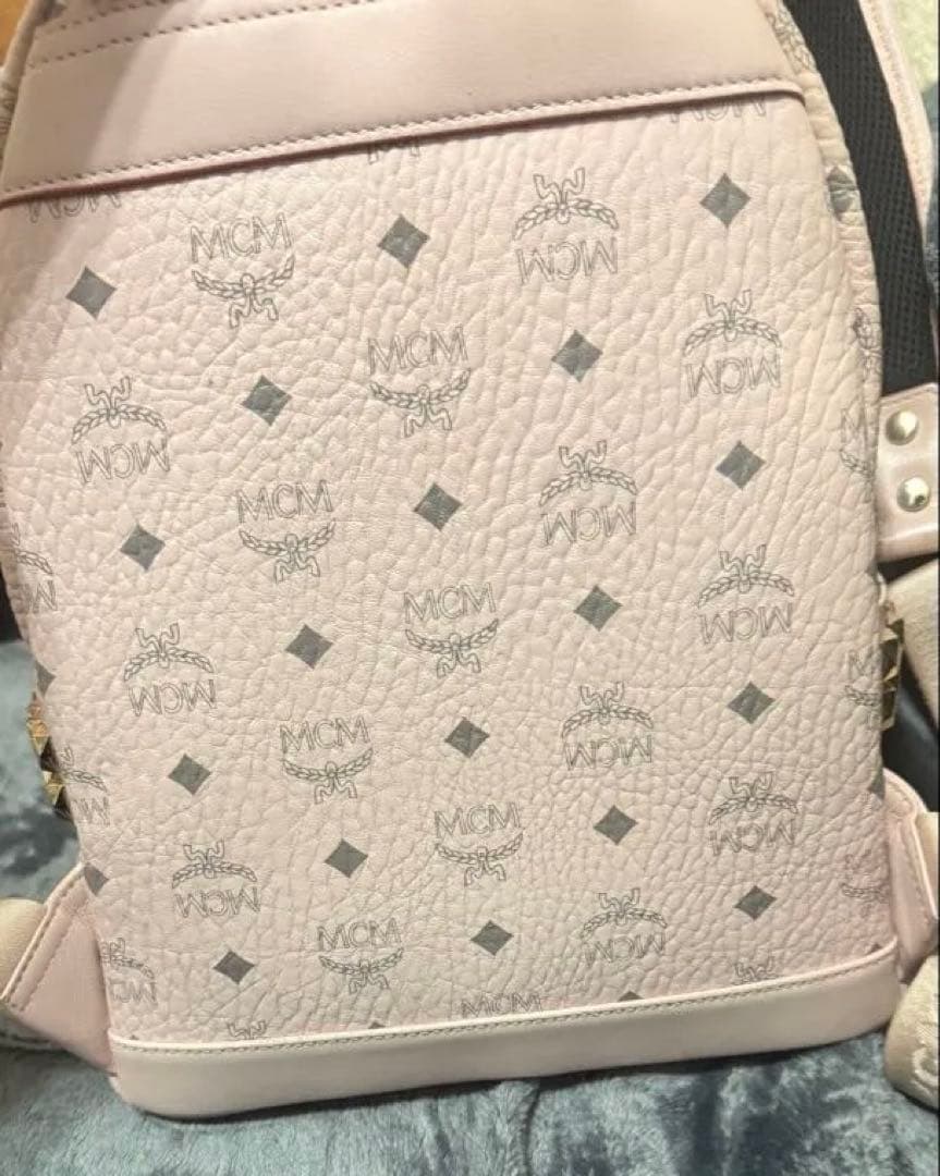 MCM 〈スターク〉 ヴィセトス バックパック パウダーピンク リュック