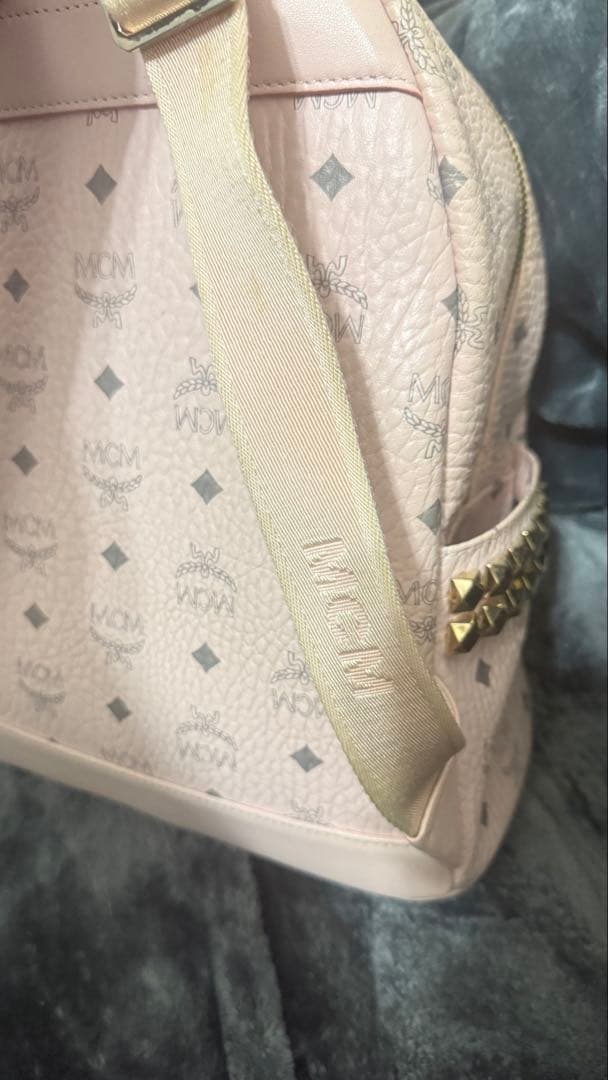 MCM 〈スターク〉 ヴィセトス バックパック パウダーピンク リュック