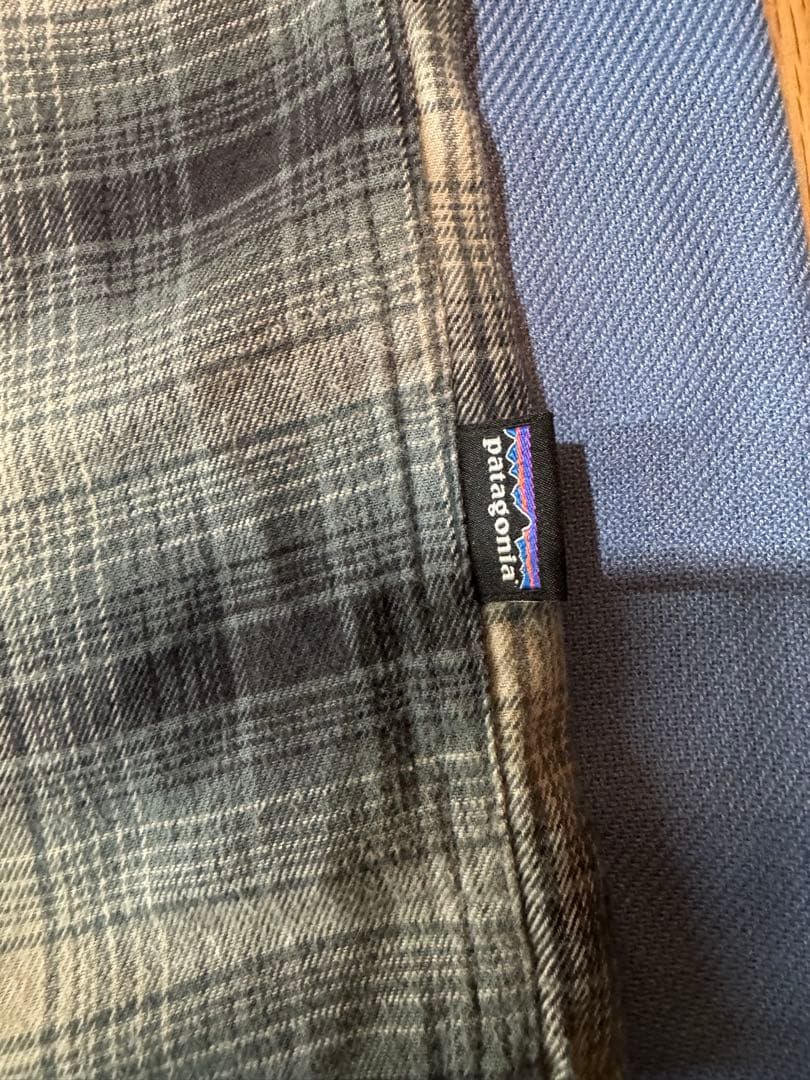 patagonia チェックシャツ　ネルシャツ　オンブレ風　XXL