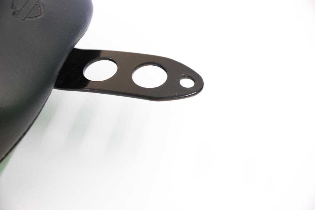 stomu ハーレー純正シート　スポーツスター　48　XL1200X