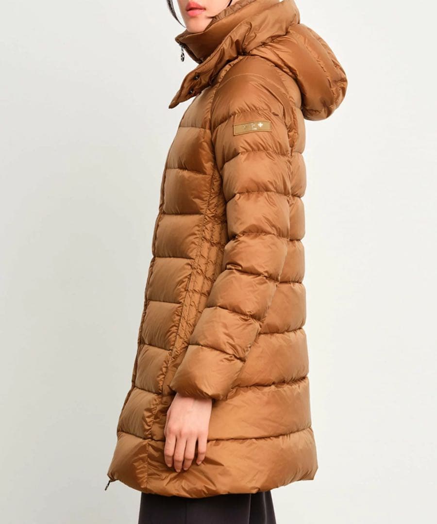 TATRAS ブラウン ダウンジャケット フード付き