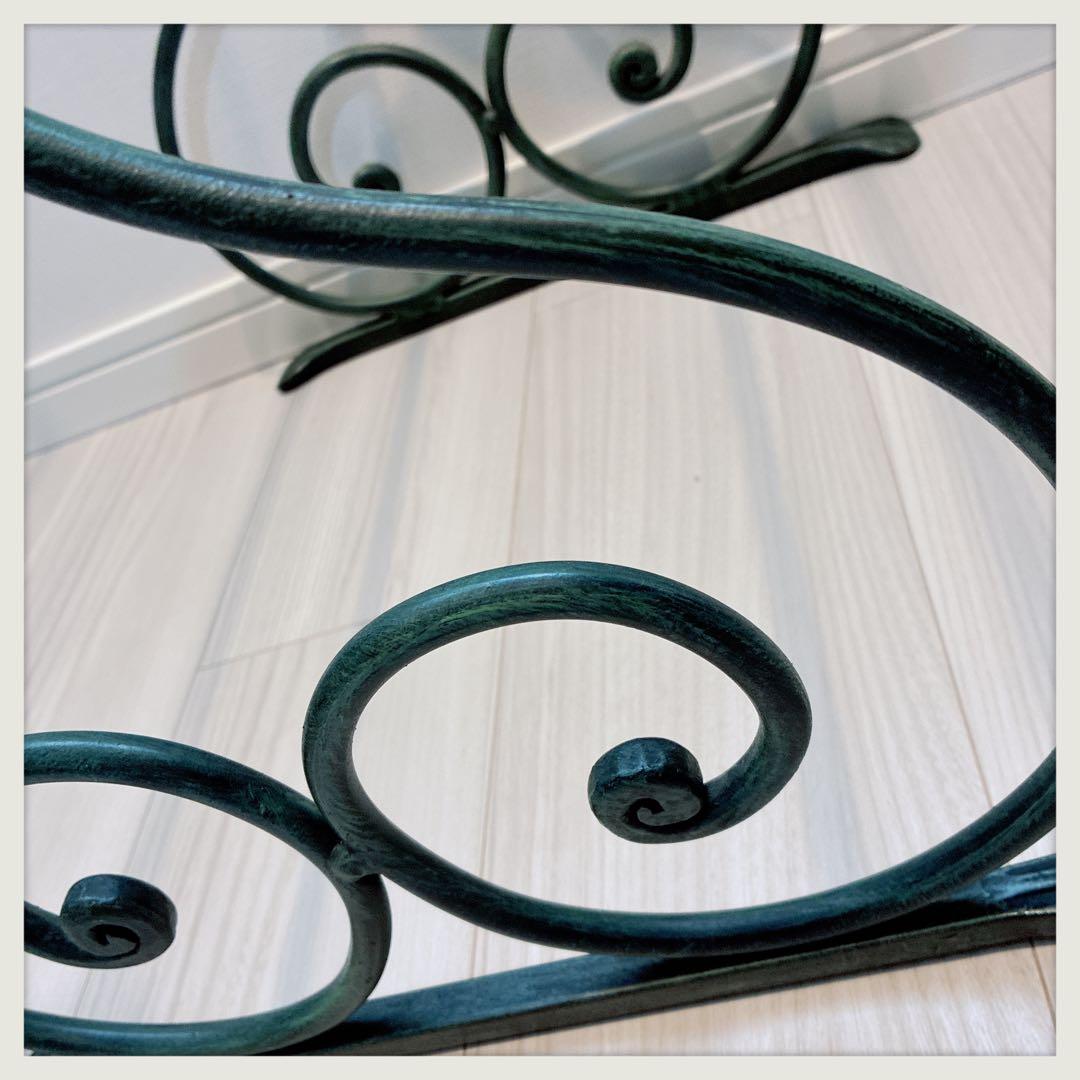 アイアンラック　イタリアヴィンテージ　リネンホルダー　濃いグリーン