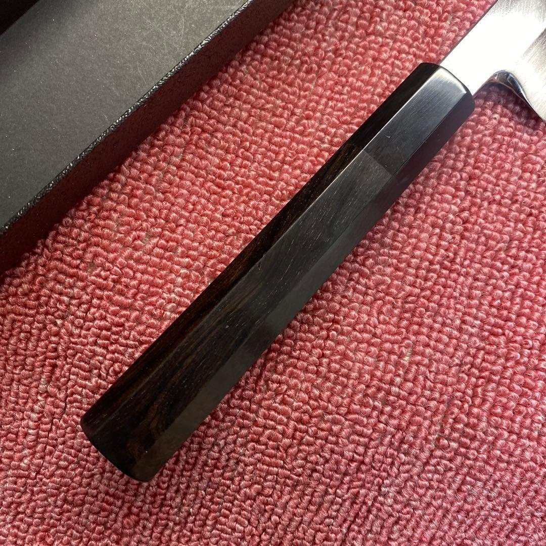 日本鋼(sk-5) 本焼き　柳刃包丁　300㎜ 尺0寸と身卸包丁210㎜のセット