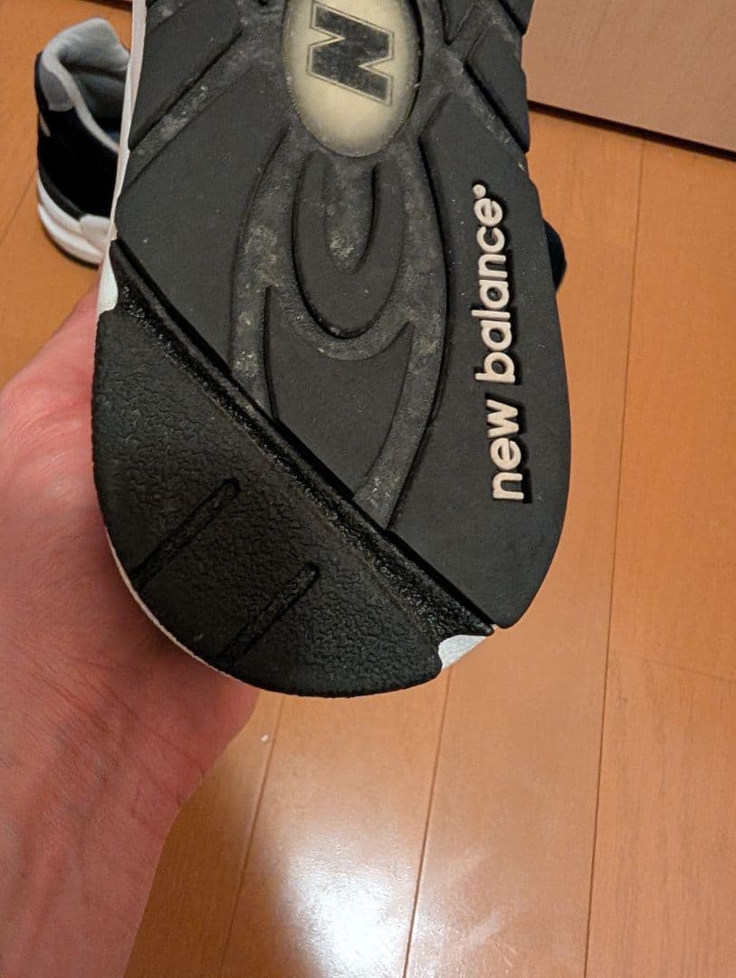 リョウ様New Balance 990 v2 　ブラック/ スニーカー