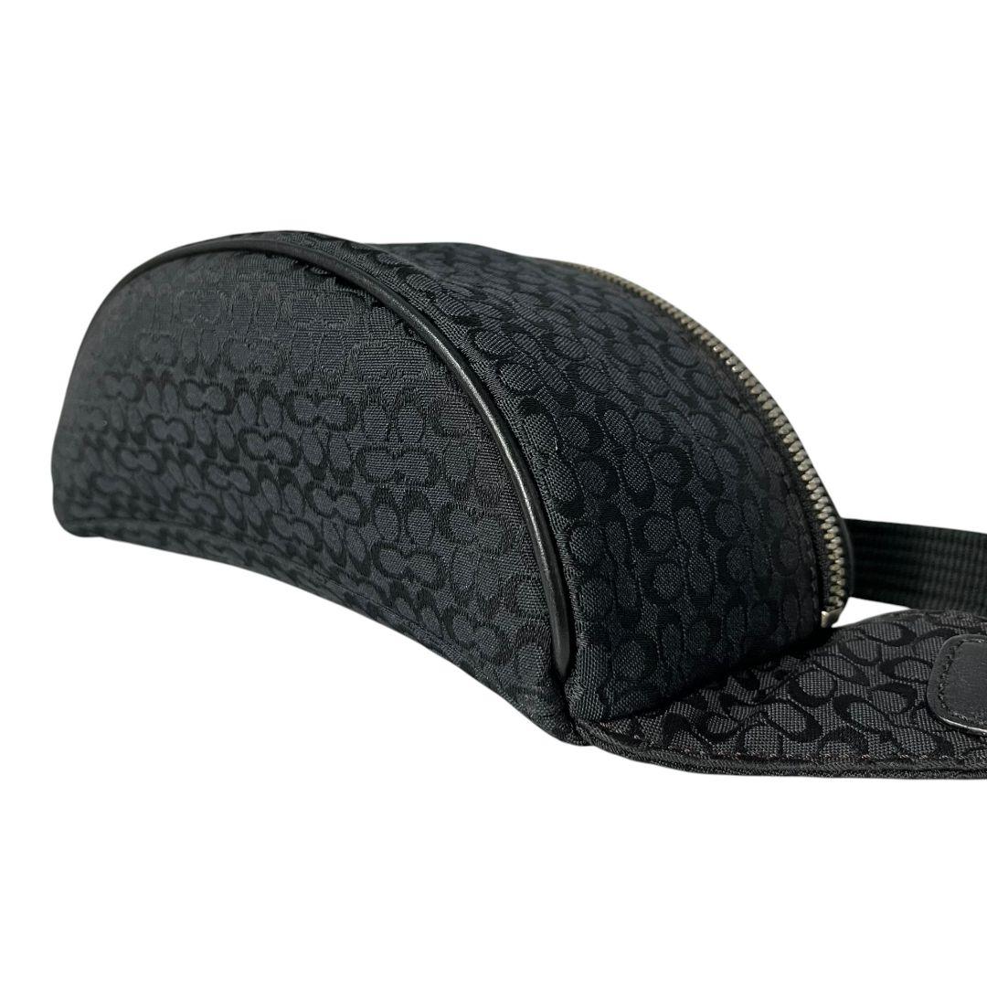 極美品　コーチ　COACH　ボディバック　キャンバス　ブラック